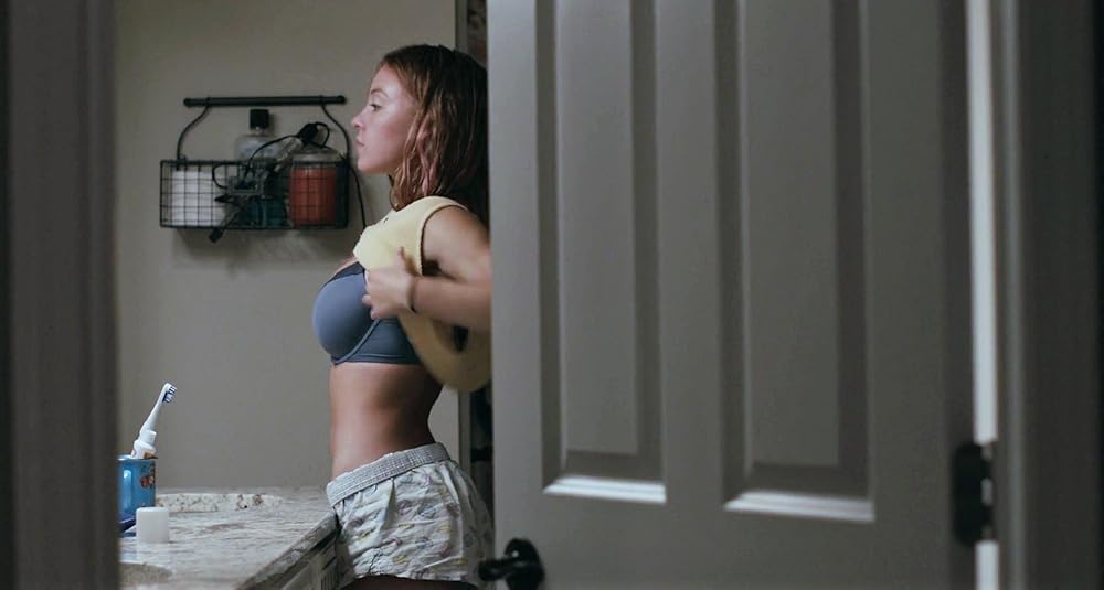 sydney sweeney in big time adolescence